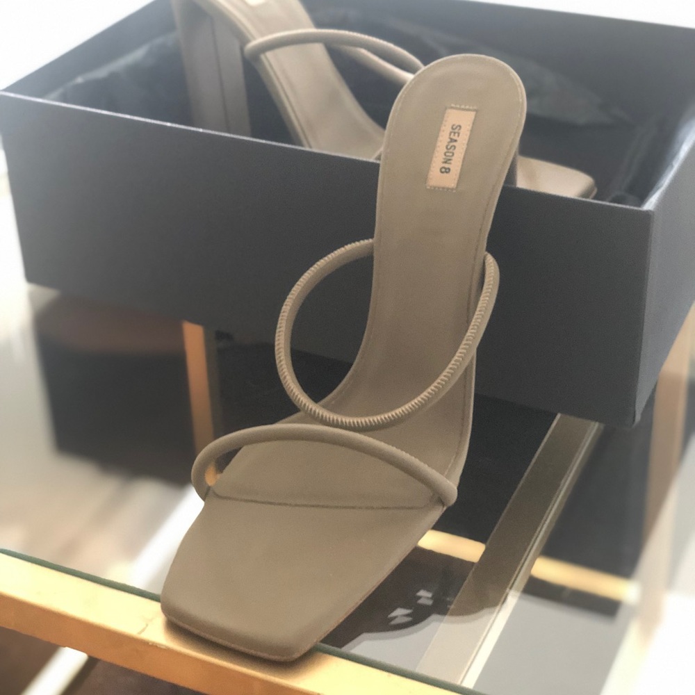 Yeezy Season 8 - size 39.5